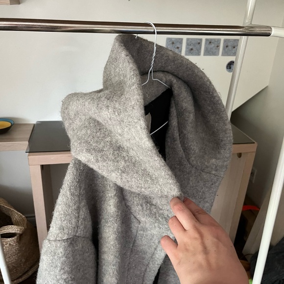 Grey wool boho pea coat with oversized hood - Picture 2 of 3